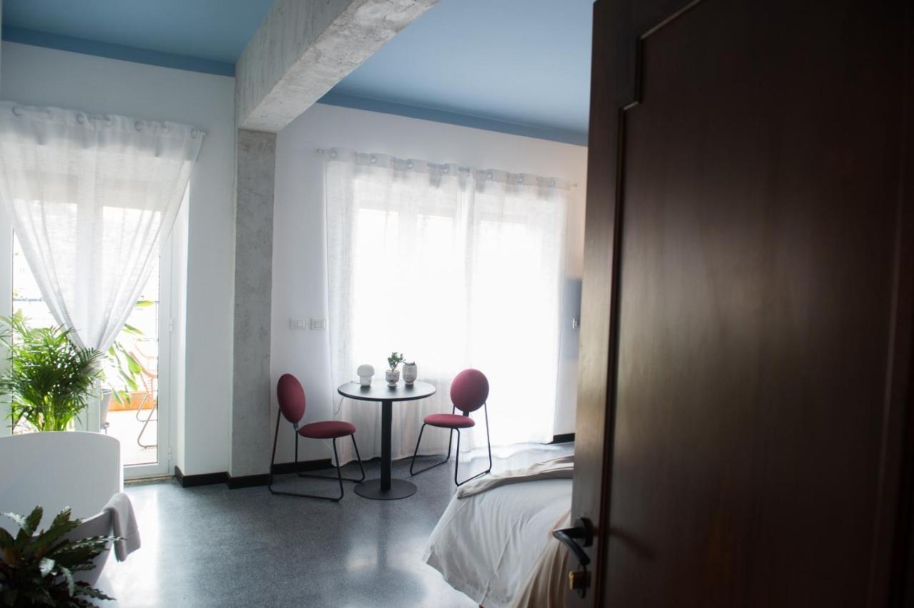 Le Terrazze Del Duca San Pietro Guesthouse โรม ภายนอก รูปภาพ
