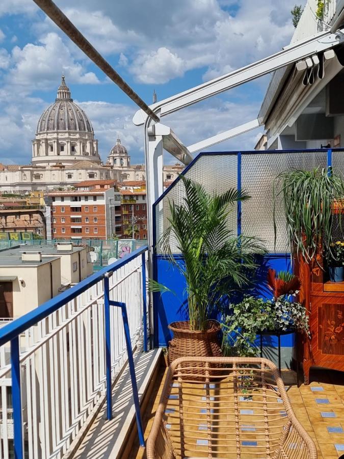 Le Terrazze Del Duca San Pietro Guesthouse โรม ภายนอก รูปภาพ