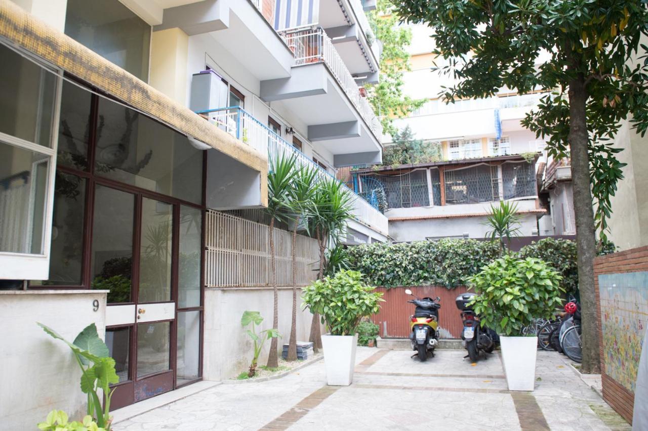 Le Terrazze Del Duca San Pietro Guesthouse โรม ภายนอก รูปภาพ